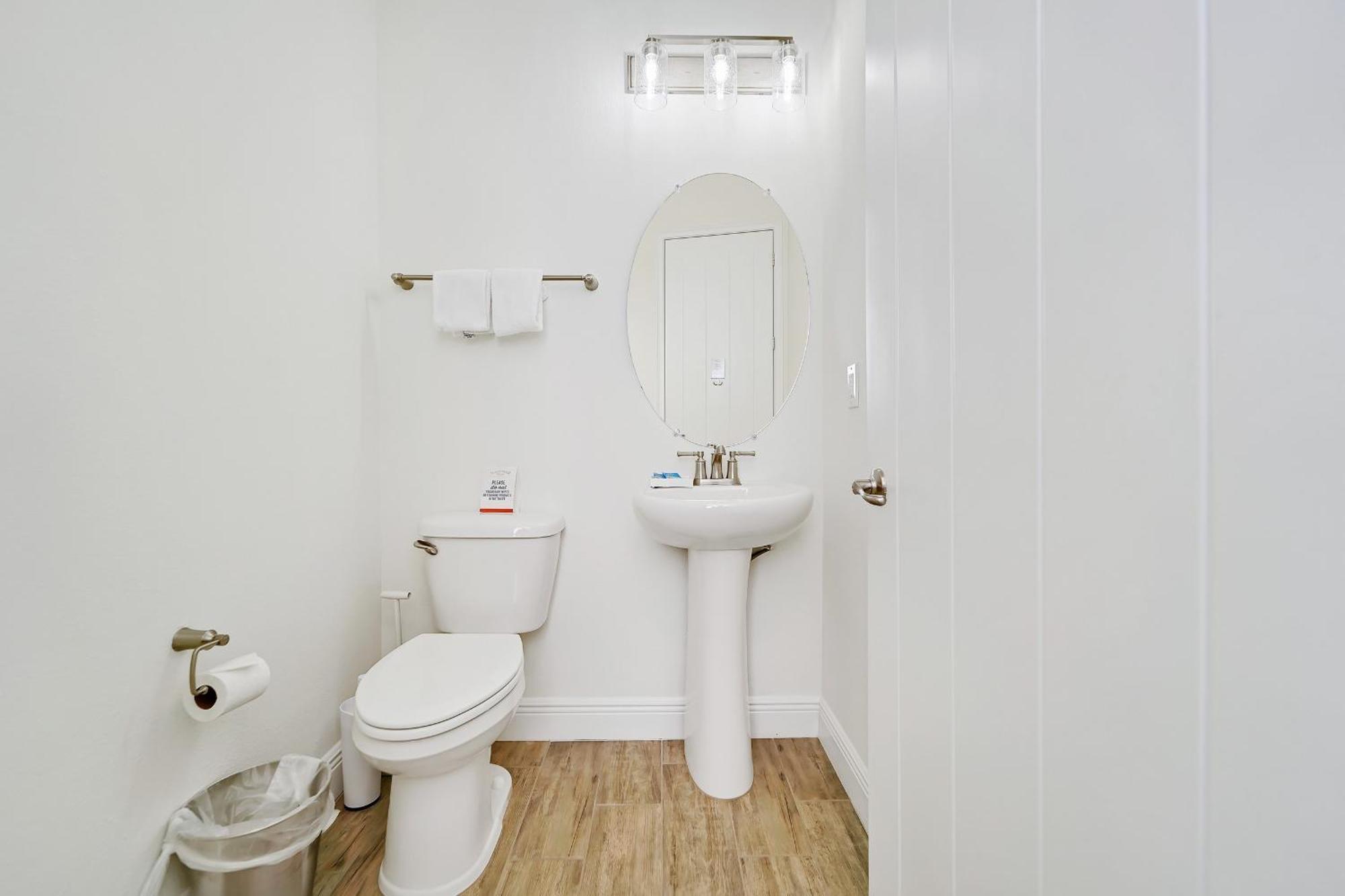 Tequila Sunrise Cottage With Private Hot Tub Near Disney With Margaritaville Resort Island H2O Access - 8008Dr 올랜도 외부 사진